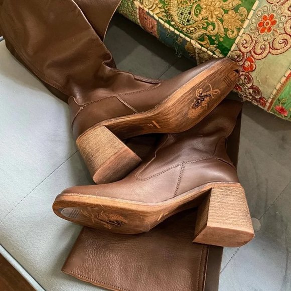 Free People Brown Heeled Boots - Picture 4 of 7